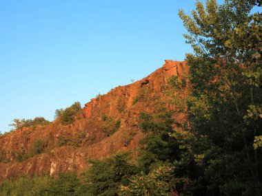 Dağ kaya oluşumu - ünlü yılan tepe dağ üst kaya oluşumu Laurel Park Secaucus, New Jersey.