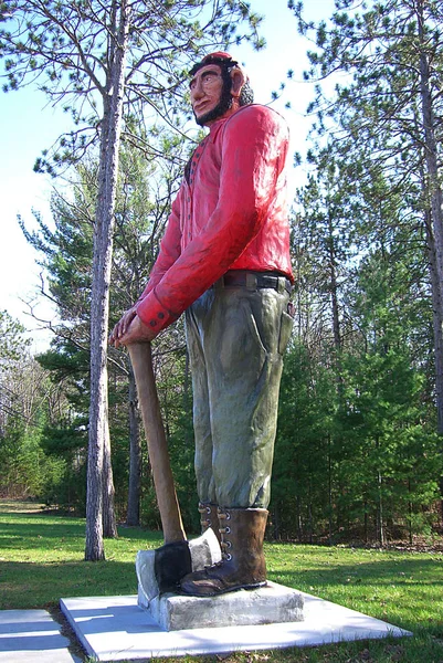 Ossineke Michgan Paul Bunyan Statue April 2010 Ossineke Paul Bunyan — Stock Photo, Image