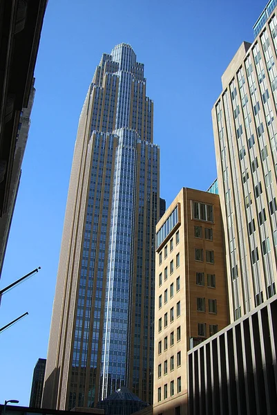 ミネアポリス ミネソタ州 大都会の建物とミネアポリス ミネソタ州で 2010 日に建築 最大の都市は ミネソタ州 — ストック写真