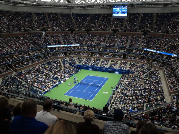 Nueva York Septiembre Concurrido Arthur Ashe Stadium Bajo Techo Cerrado — Foto de Stock