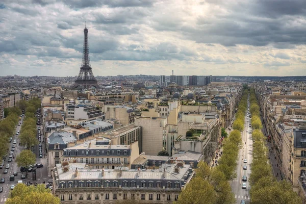Visa från Triumfbågen på Eiffeltornet — Stockfoto