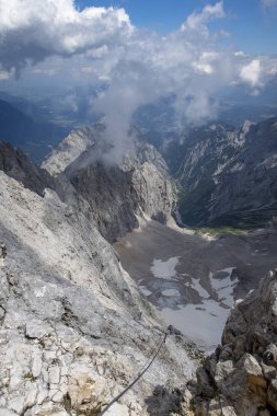 via Ferrata Bavyera Zugspitze üzerinde 