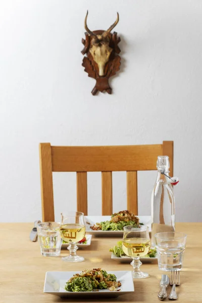 Austrian Kaesspaetzle Table — Stock Photo, Image