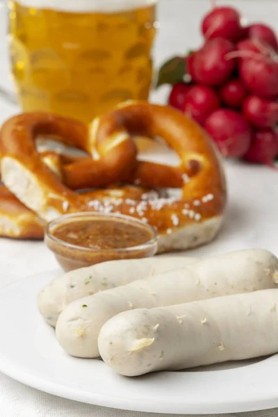 Bayerische Weißwurst Mit Brezel — Stockfoto