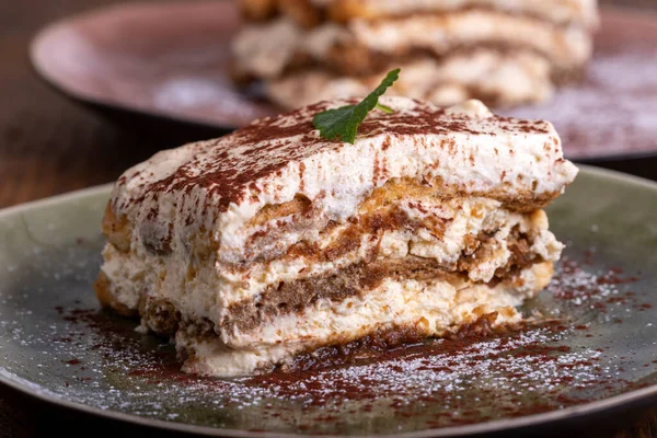 Italský Tiramisu Talíři — Stock fotografie