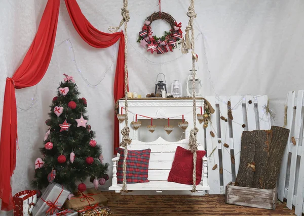 Photozone Met Een Interieur Kerstmis Nieuwjaar Mooie Photozone Met Kerst Rechtenvrije Stockafbeeldingen