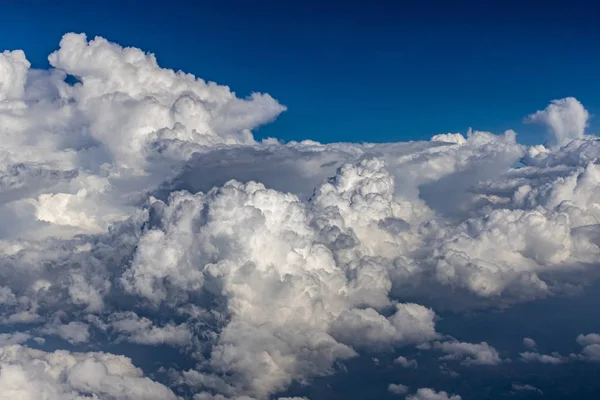 Nuvens Fora Janela Avião Nuvens Brancas Vista Céu Acima Das — Fotografia de Stock