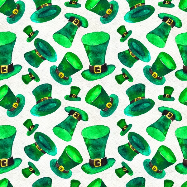 Mão sem costura desenhado fundo com leprechaun chapéus St. Patricks símbolos do dia — Fotografia de Stock
