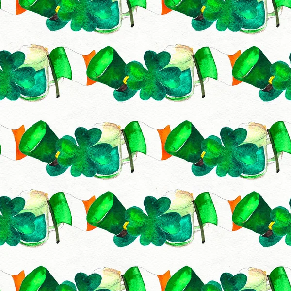 Naadloze hand getrokken achtergrond met St. Patricks Day symbolen — Stockfoto