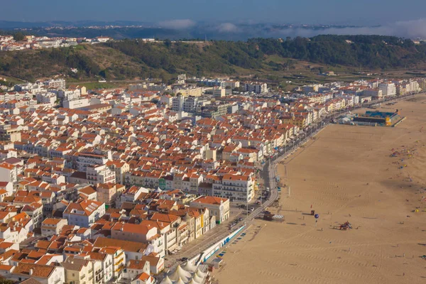 Mooie badplaats Nazare in Portugal — Stockfoto