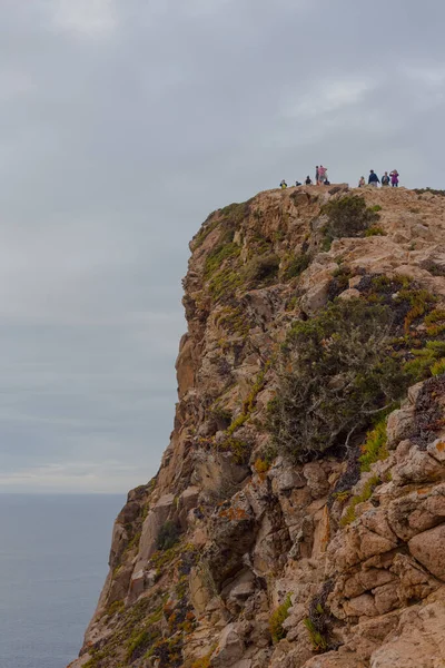 CABO DA ROCA, PORTUGAL - 20 september 2019: Toeristen in Cabo da Roca. Kaap Roca — Stockfoto
