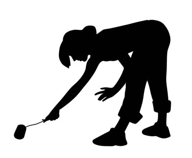 Boya silindiri ile kadın boyama zemin