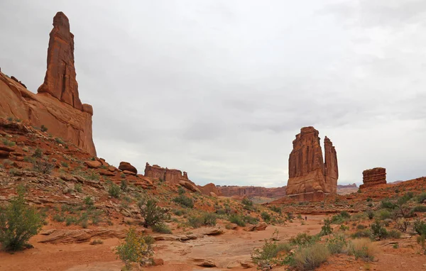 Ein Wanderer Auf Dem Weg Zur Parkallee Arches National Park — Stockfoto