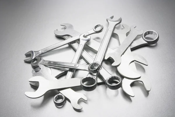 Pile Spanners Grey Background — Stock Photo, Image