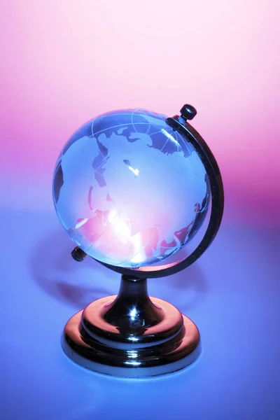 Настольный Глобус Теплым Фоном — стоковое фото