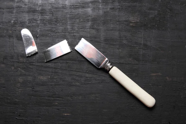 Broken Butter Knife — Stock Photo, Image