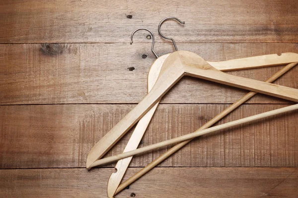 Twee kleerhangers — Stockfoto