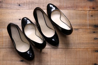 Yüksek Topuklu Ayakkabılar 