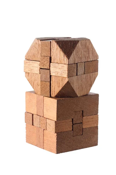 Holzpuzzlewürfel — Stockfoto