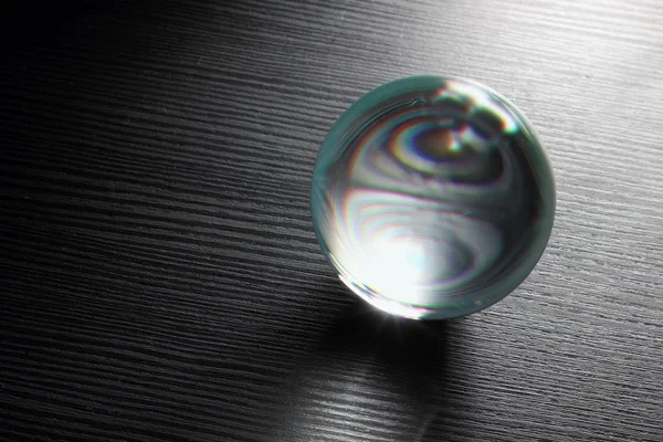 Una bola de vidrio — Foto de Stock