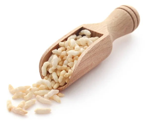 Arroz Inflado Cuchara Madera Sobre Fondo Blanco — Foto de Stock