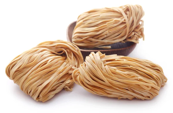 Italiaanse Pasta Gekookt Witte Achtergrond — Stockfoto