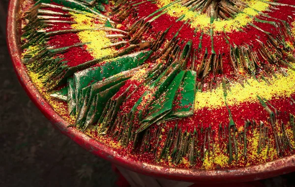 Decorated edible betel leaves — Stock Photo, Image