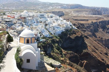 Santorini adasının panoramik manzarası