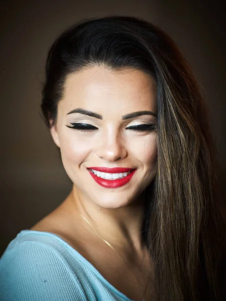 Γυναίκα Καλλυντικά Closeup Κόκκινα Χείλη Πορτραίτο Της Ομορφιάς Για Σαλόνι — Φωτογραφία Αρχείου