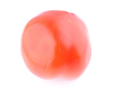 Beyaz arkaplanda kırmızı domates