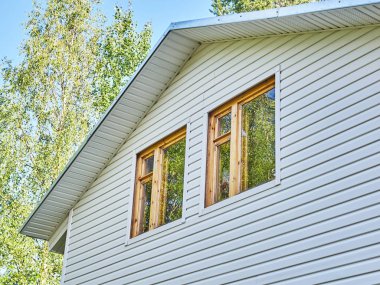 Çerçeve yapımı. beyaz kaplama