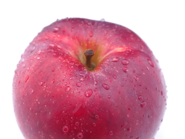 Manzana Roja Gotitas Sobre Fondo Blanco —  Fotos de Stock