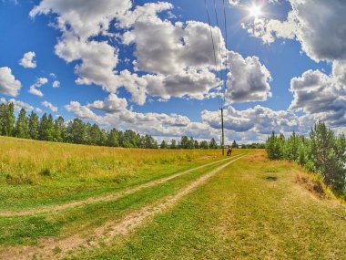 Tarlada güzel bir yol