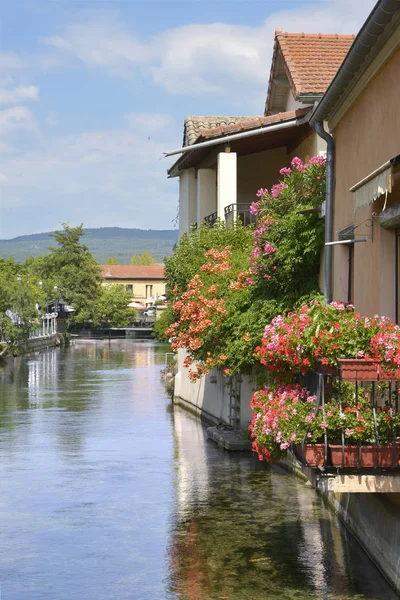 Isle Sur Sorgue Its River Commune Arrondissement Avignon Dpartement Vaucluse — стоковое фото