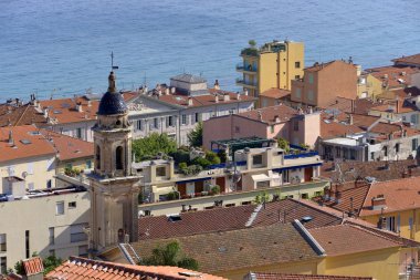 Fransa'da Menton'da Saint Michel Archange'in çatıları ve barok Bazilikası, Provence bölgesi, bölüm Alpes Maritimes