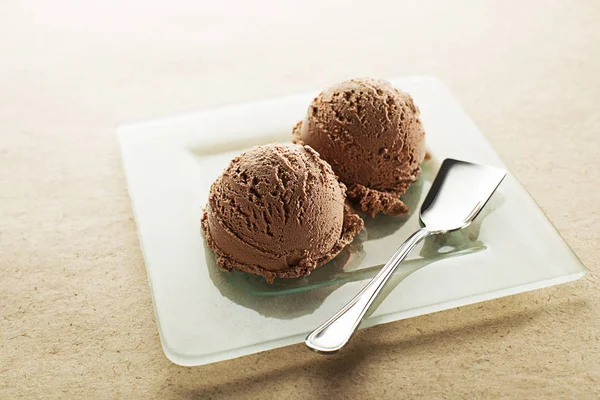 Gelato Biologico Fatto Casa Con Cioccolato Vicino — Foto Stock