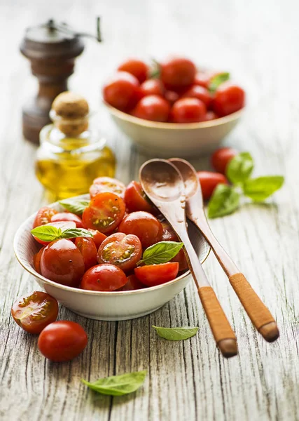 Ensalada Con Tomates Cherry Comida Casera Concepto Para Una Comida — Foto de Stock