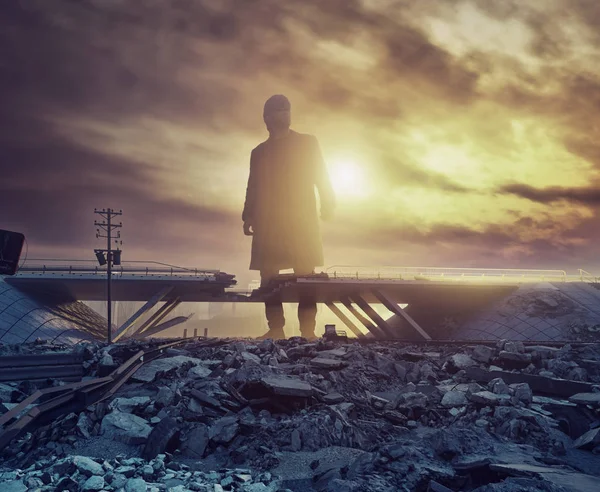 Hombre Gigante Ciudad Destruida Concepto Creativo — Foto de Stock