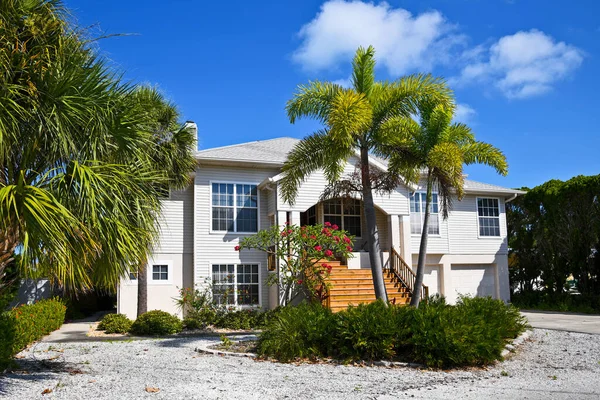 Ett Vackert Florida Hus Nära Stranden För Uthyrning Eller Försäljning — Stockfoto
