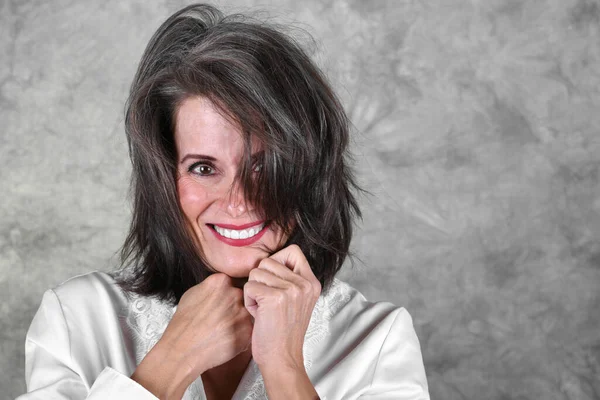 Retrato Uma Bela Mulher Madura — Fotografia de Stock