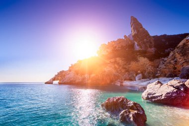 Cala Goloritze, Sardunya sabah