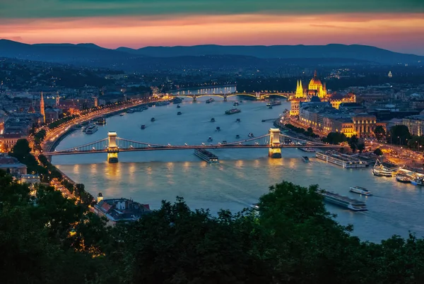 Budapeszt Nad Dunajem — Zdjęcie stockowe