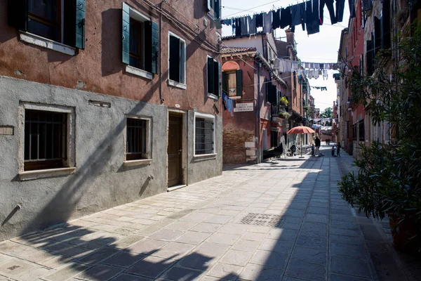 Budovy Malé Uličce Benátky Itálie — Stock fotografie