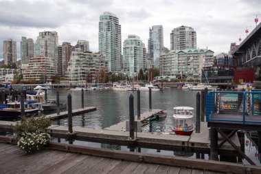 Downtown vancouver su ön görünüm 