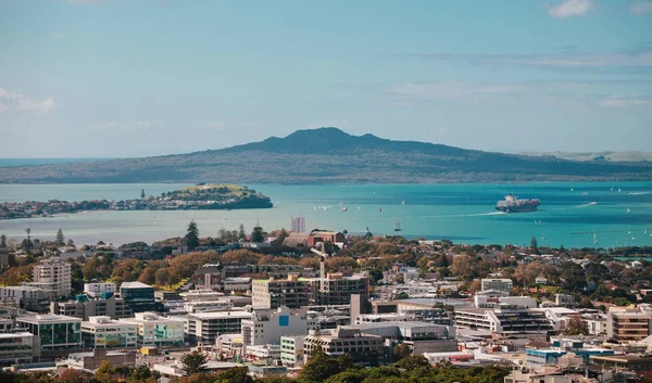 Auckland Vista Monte Eden Com Uma Pessoa Caminhando Longo Caminho — Fotografia de Stock