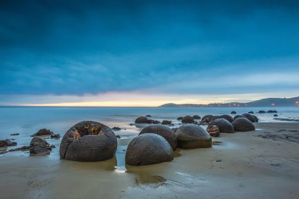 Moeraki Boulders Cerca Oamaru Costa Otago Nueva Zelanda —  Fotos de Stock