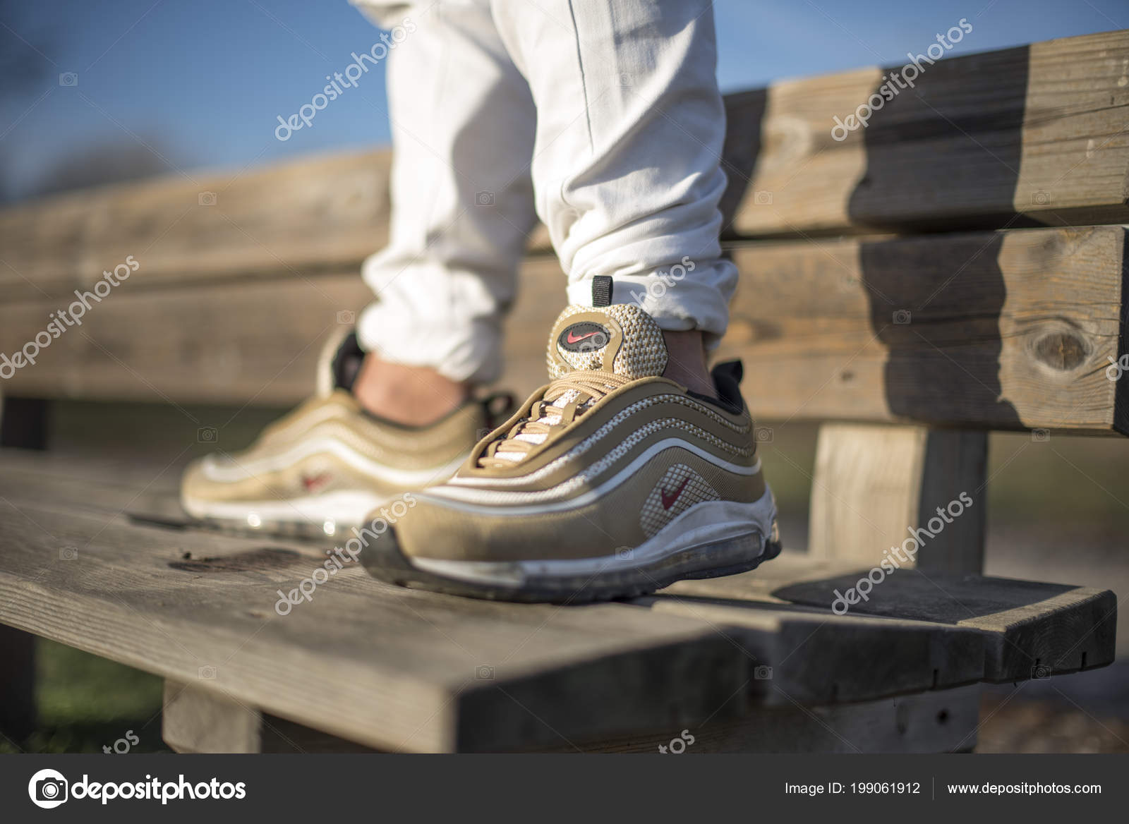 nike air max gold 2017