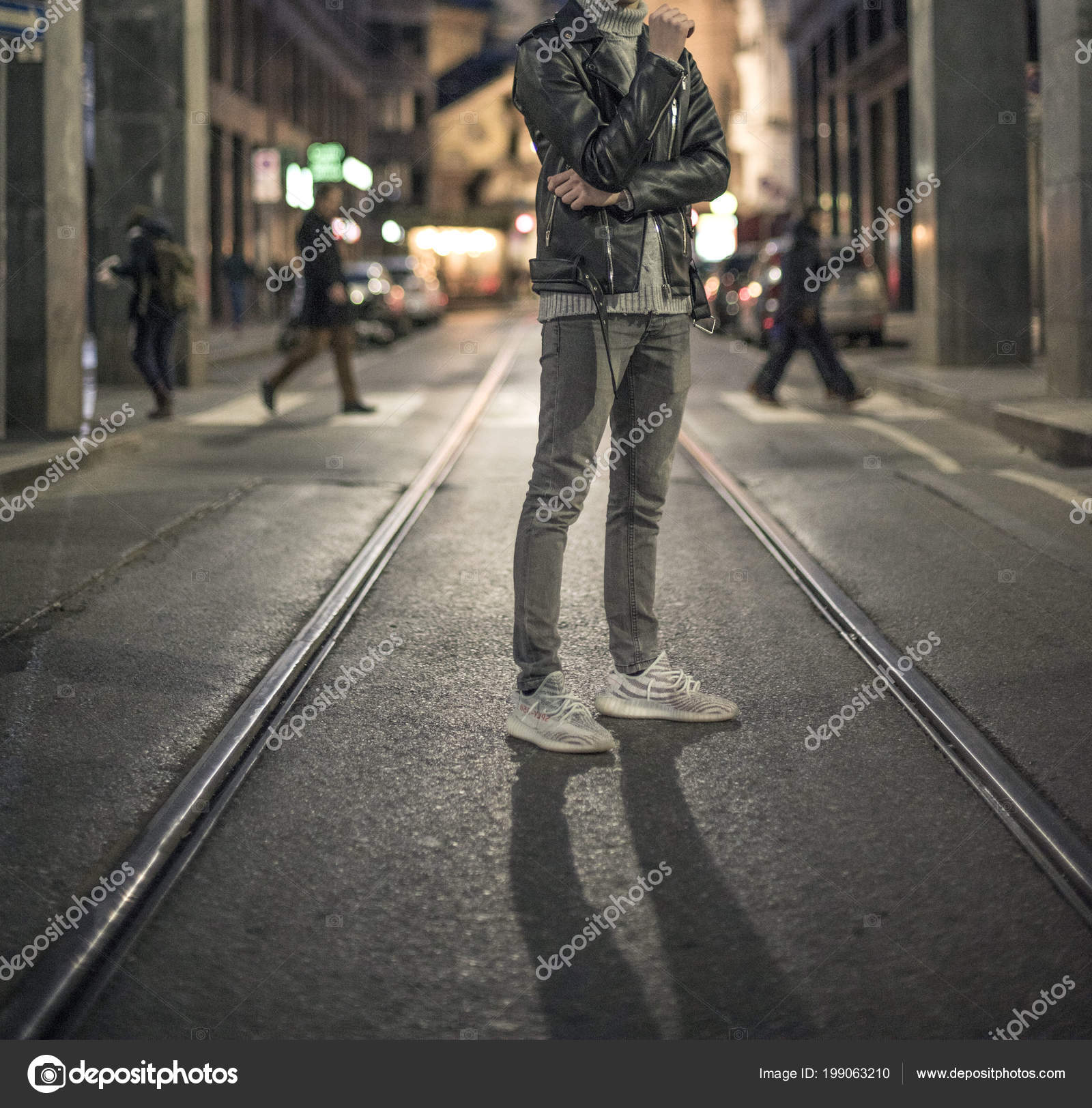 Milan Italy January 2018 Man Wearing Pair Adidas Yeezy Street – Stock  Editorial Photo © Albo73 #199063210