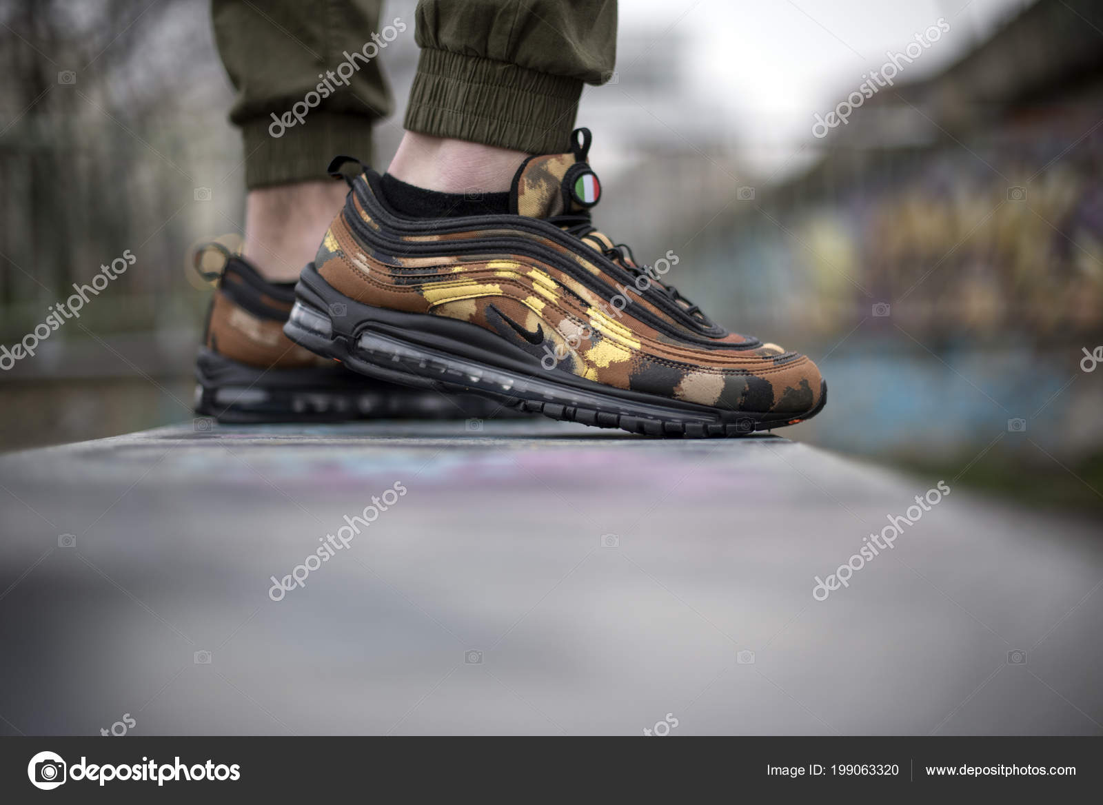 Milan Italy February 2018 Man Wearing Pair Nike Air Max Stock Editorial Photo Albo73 199063320