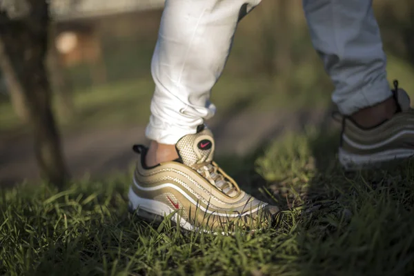 Pavia Italy December 2017 Nike Air Max Gold Shoes Street — Stock Photo, Image